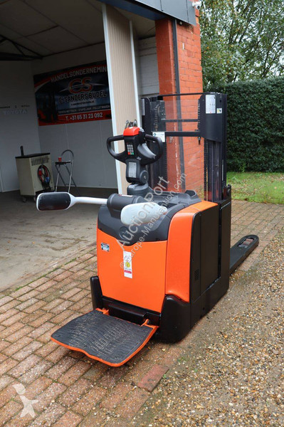Stacker Toyota N