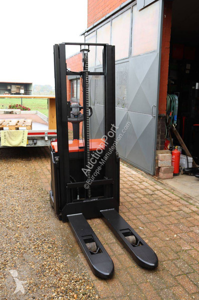Stacker BT SWE120