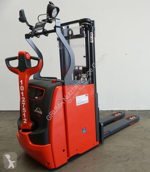 Stacker Linde  D 10 1163