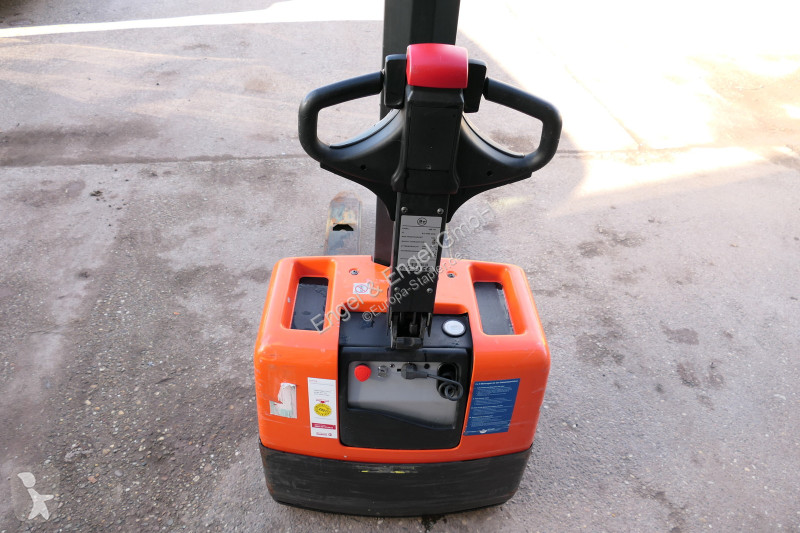 Stacker BT HWE 100 Elektro Batterie 11/2024