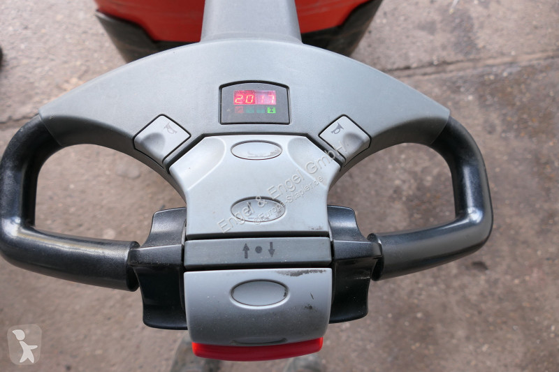 Apilador BT SWE 080L