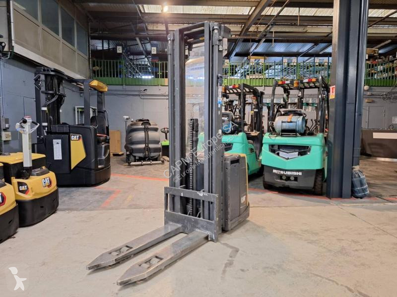 Gerbeur Caterpillar  NSV16P