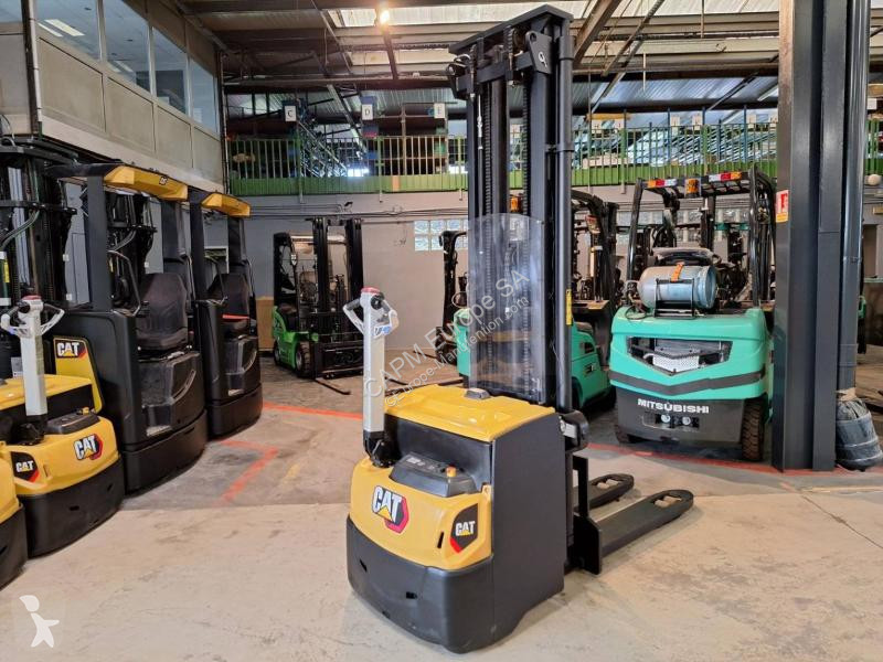 Gerbeur Caterpillar  NSP16NI
