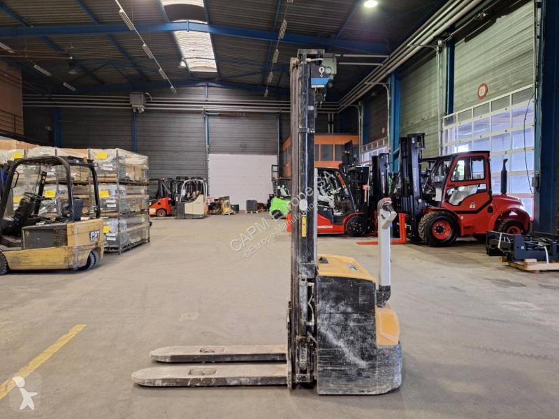 Gerbeur Caterpillar  NSP16N2