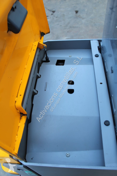 مرفاع شوكي Jungheinrich EJD 222 201 ZT LI-ION