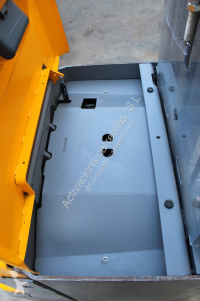 مرفاع شوكي Jungheinrich EJD 222 201 ZT LI-ION