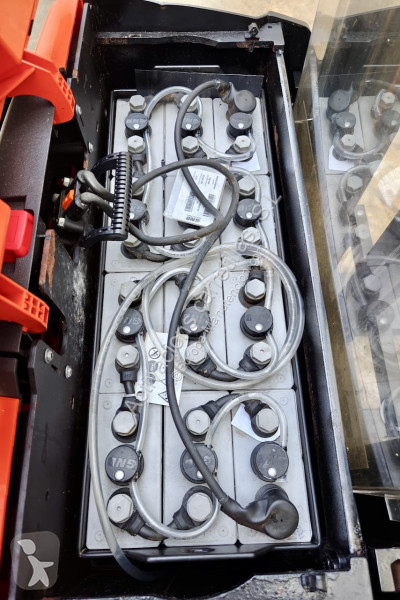 مرفاع شوكي BT SWE 120 L