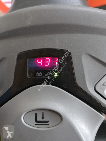 Apilador BT HWE 100 Elektro
