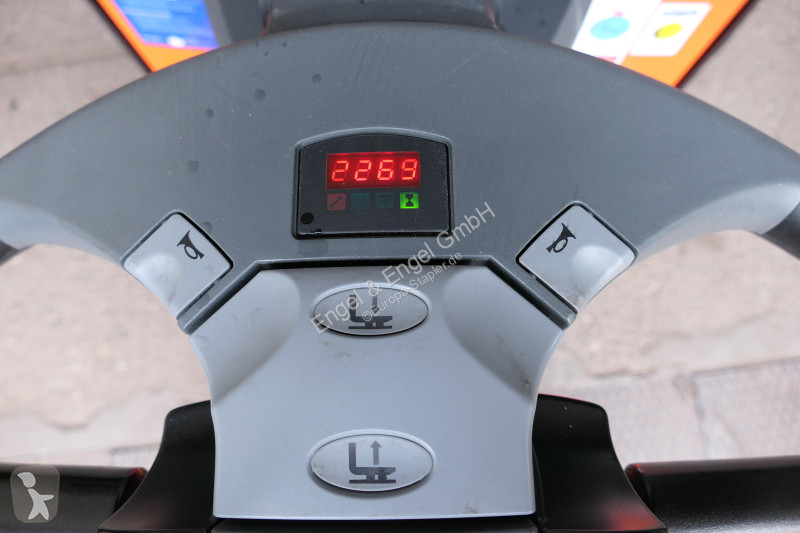 مرفاع شوكي BT SWE 200D