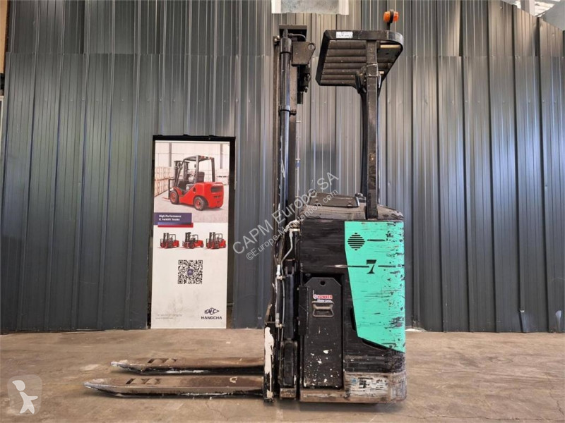 Стакер Caterpillar NSR16N