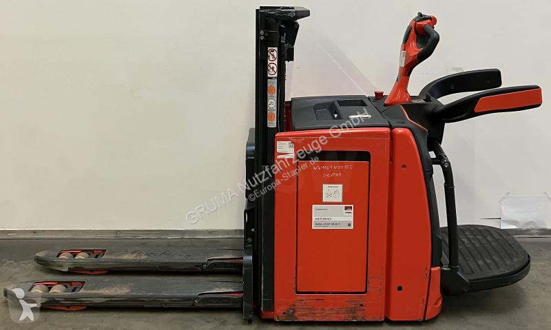Stacker Linde  D 12 HP AP 1161-00