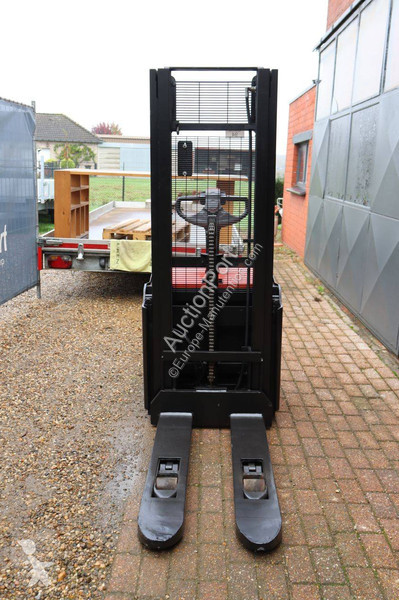 Stacker Toyota