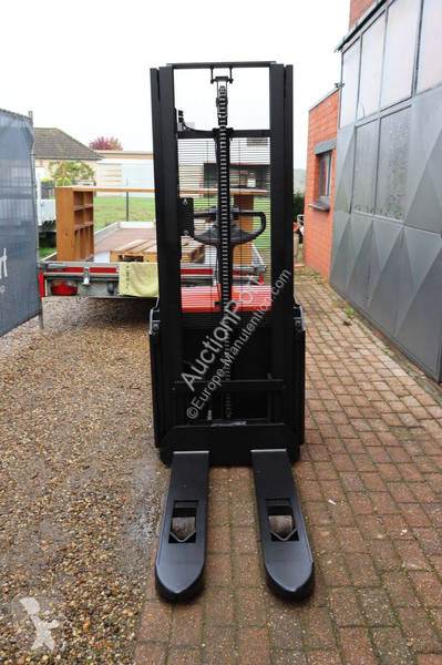Stacker BT SWE120