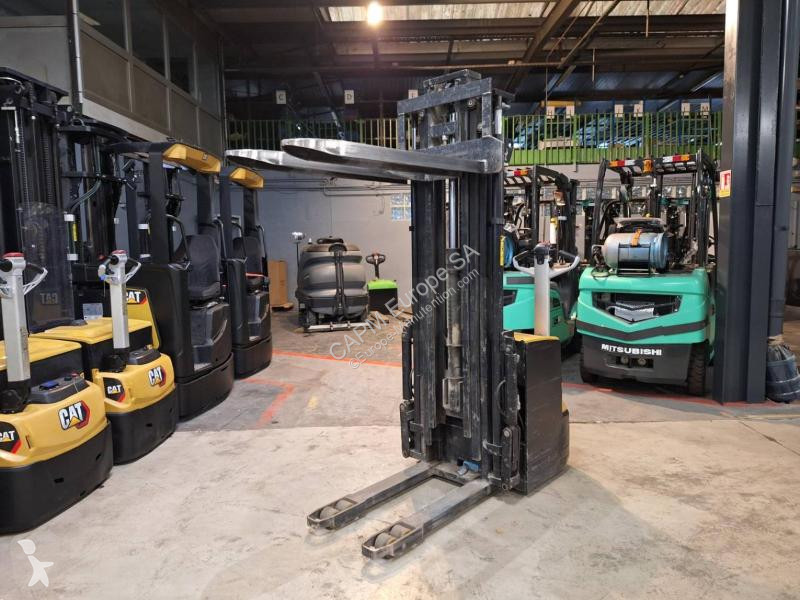Gerbeur Caterpillar  NSP16N2