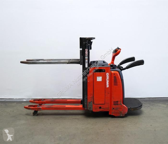 Apilador Linde  D 14 AP 133