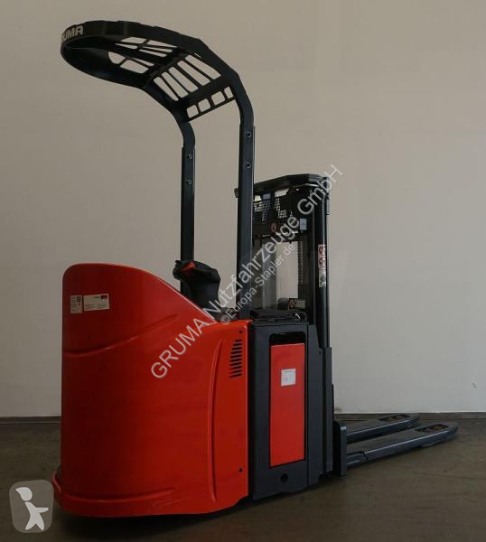 Apilador Linde  D 14 SP 133