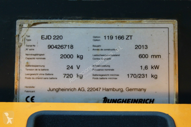 مرفاع شوكي Jungheinrich 166 ZT
