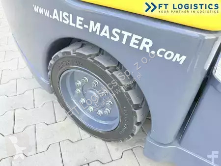 Штабелёр Aisle Master
