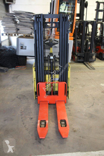 Gerbeur Hyster