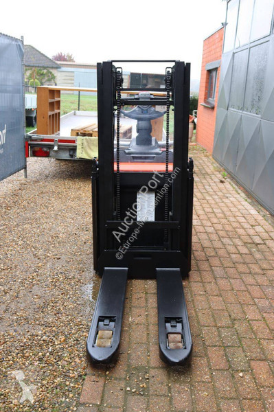 Stacker Toyota N