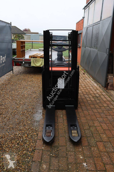 Stacker Toyota N