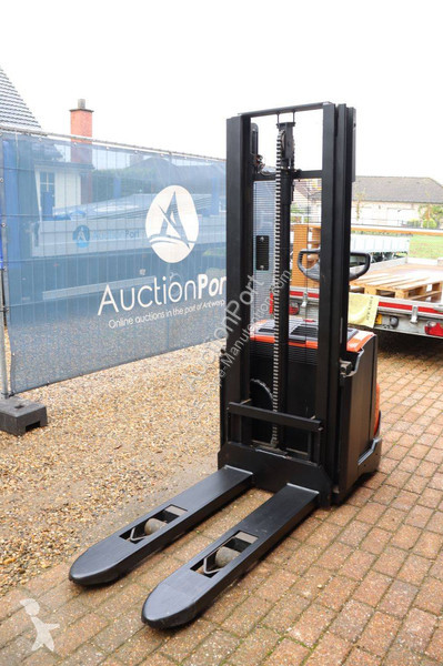Stacker Toyota