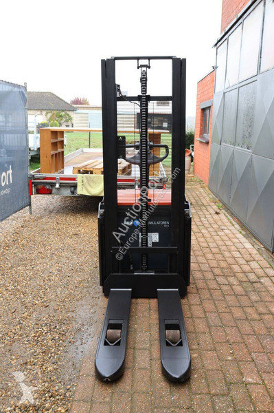 Stacker BT SWE120