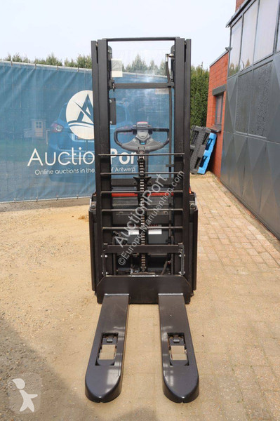 Stacker Toyota BT