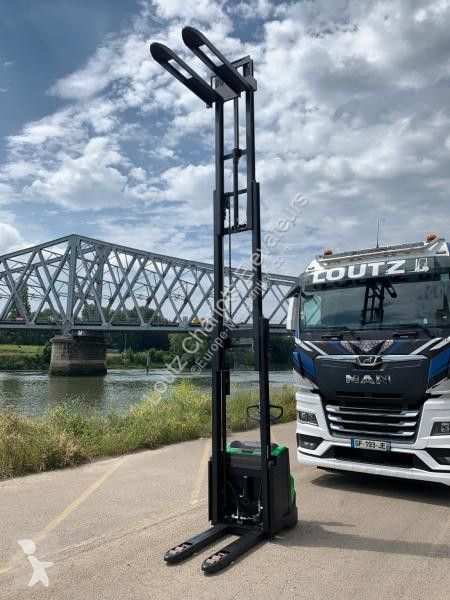 Gerbeur Cesab  S214L