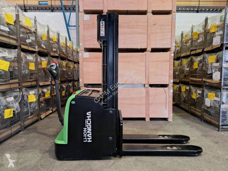 Apilador Hangcha  CDD16-AC1-LI