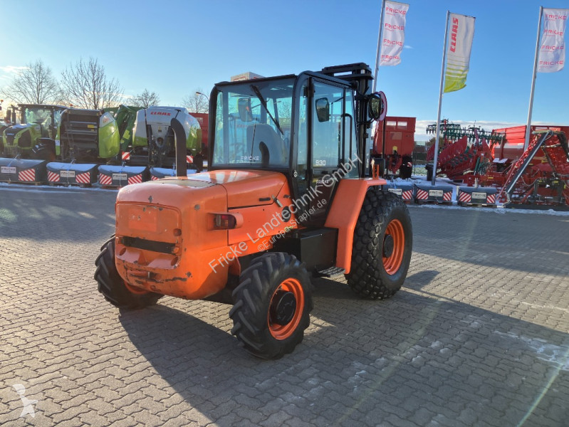رافعة شوكية لجميع التضاريس JCB  930-4 T4