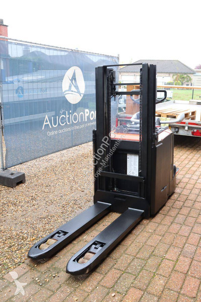 Stacker Toyota N
