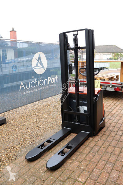 Stacker BT SWE120