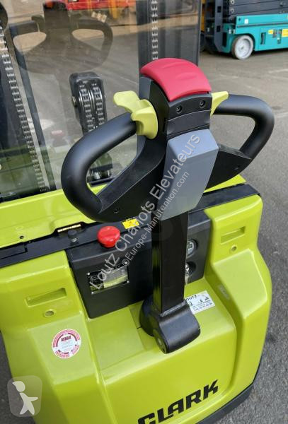 Apilador Clark  SX12