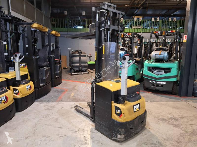 Gerbeur Caterpillar  NSP16N2