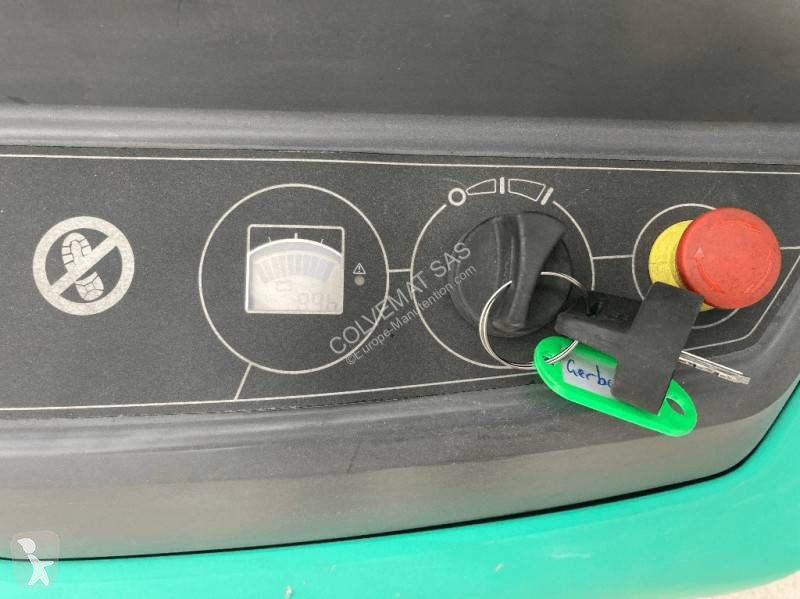 Gerbeur Mitsubishi SBP12N2