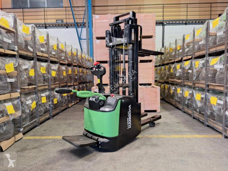 Apilador Hangcha  CDD16-AC2S-LI