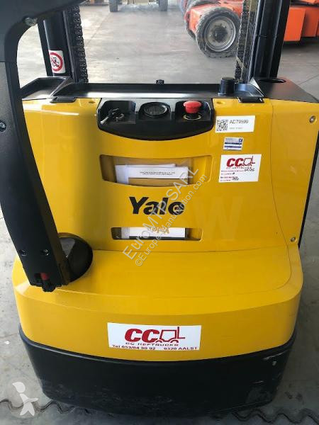 Yale  MS20 stacker