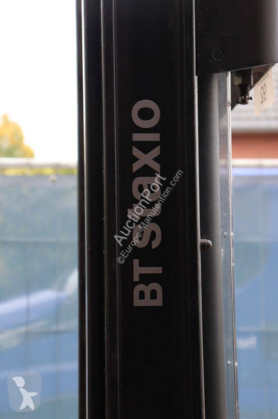 Stacker Toyota SWE140