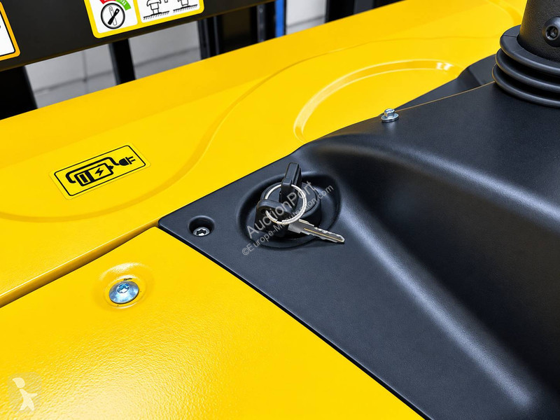 Stacker  8402