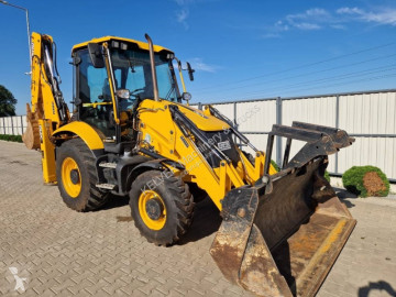 Tractopelle JCB
