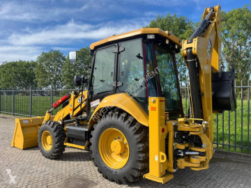 Tractopelle rigide Caterpillar neuve