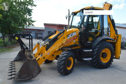 JCB3CX