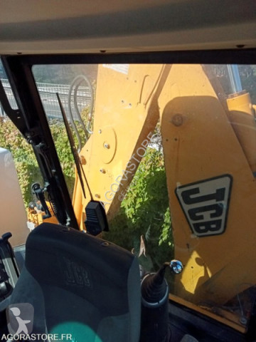 JCB