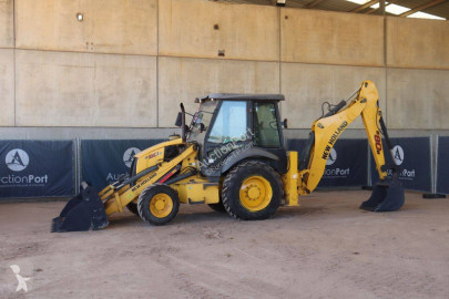 Retroexcavadora New Holland