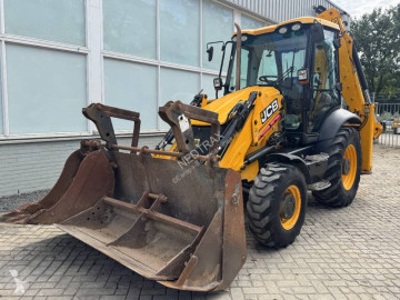 Retroescavadora JCB