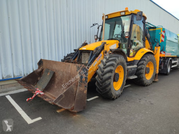 Retroexcavadora rígida JCB