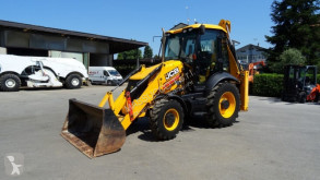 JCB 3cx-4t – 4x4