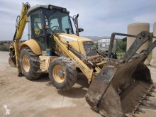 tractopelle rigide New Holland