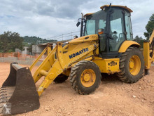 Retroescavadora Komatsu WB93R backhoe loader (CASE-CAT) usada
